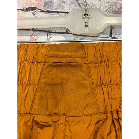 fp free people movement orange shorts The Way home women's size medium - Picture 2 of 6